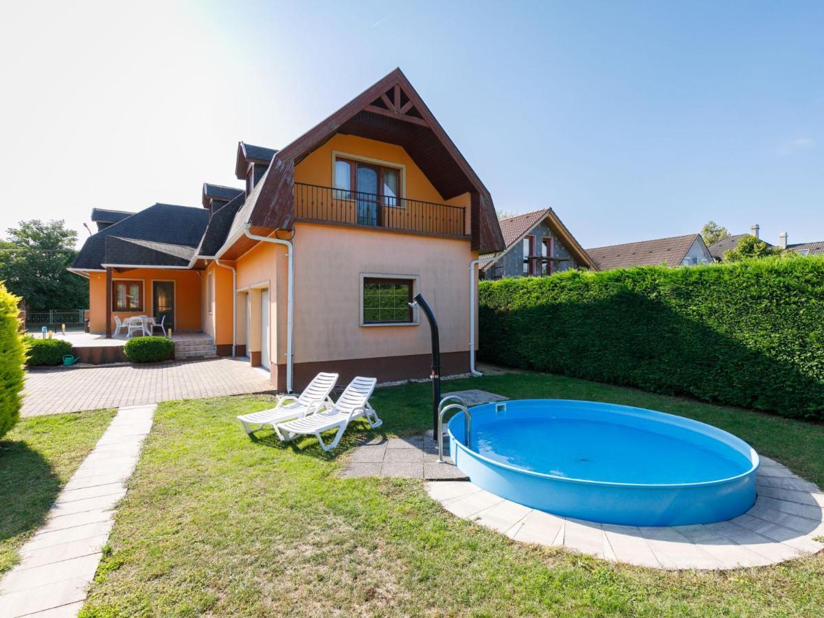 Holiday Home Narcisse By Interhome Balatonszarszo Exterior foto